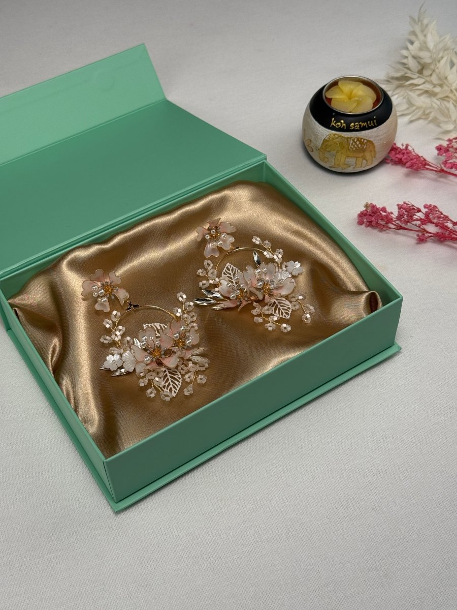 Alyssum - Opulent Echoes - earring