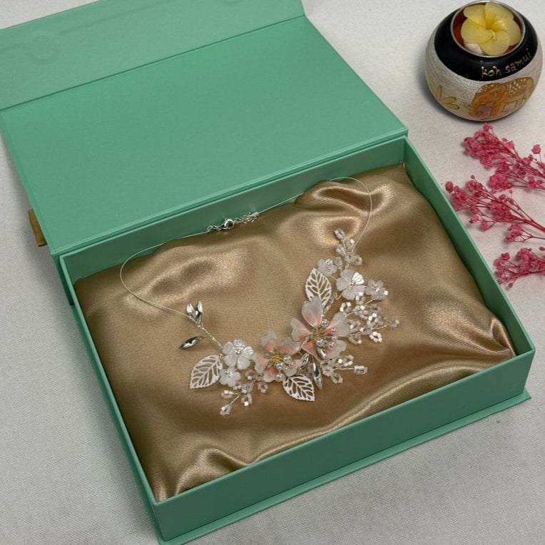 Alyssum Necklace - Opulent Echoes -
