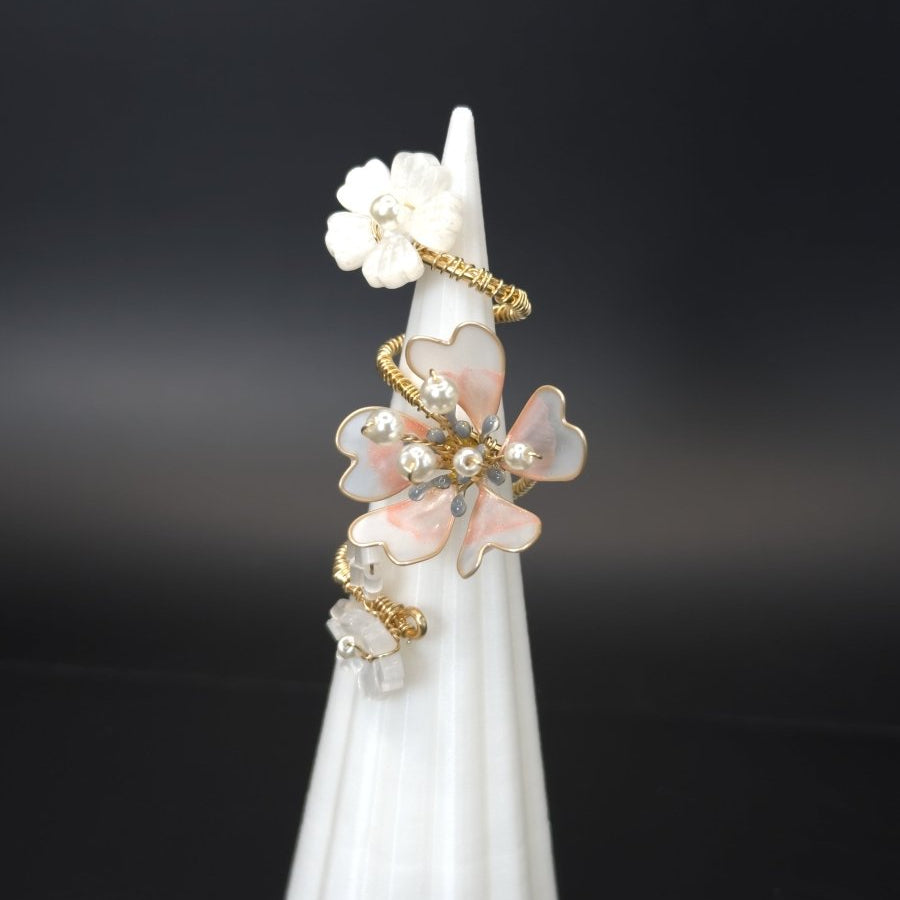 Alyssum Ring - Opulent Echoes -