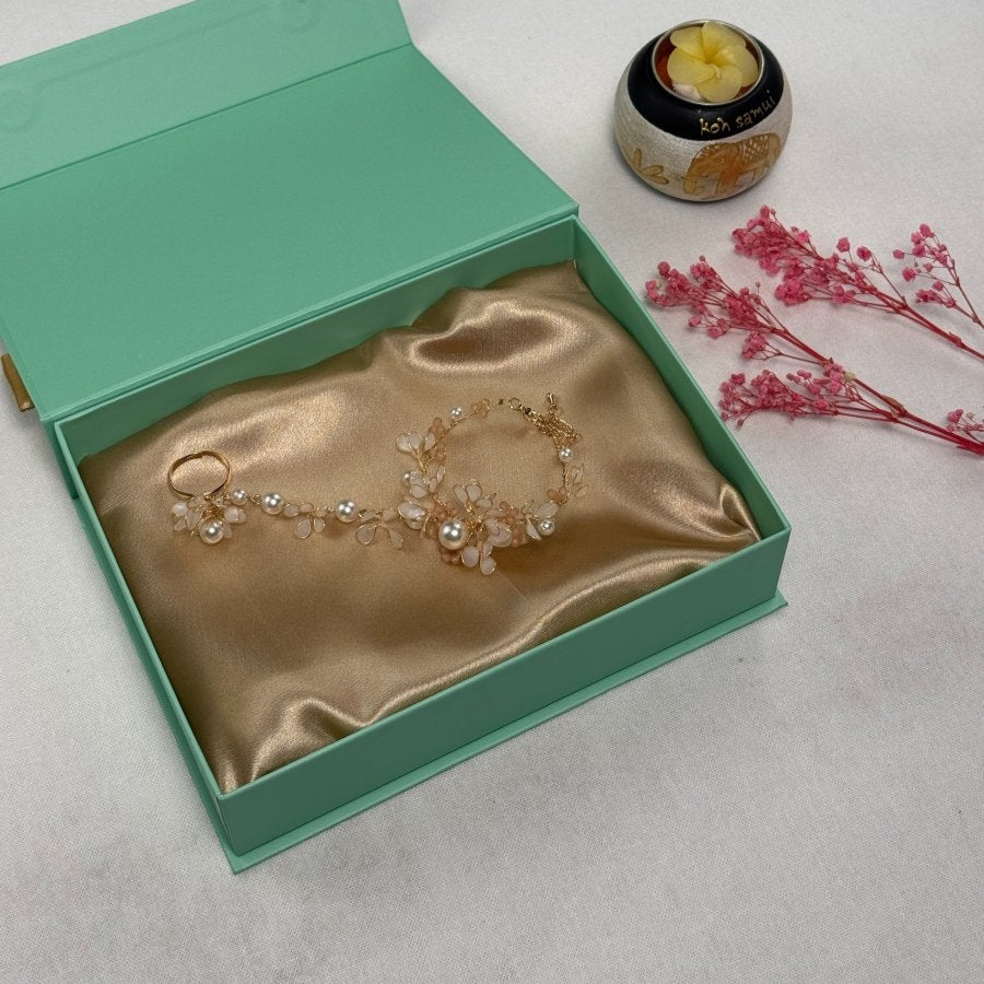 Ivyrose Hand Harness - Opulent Echoes -